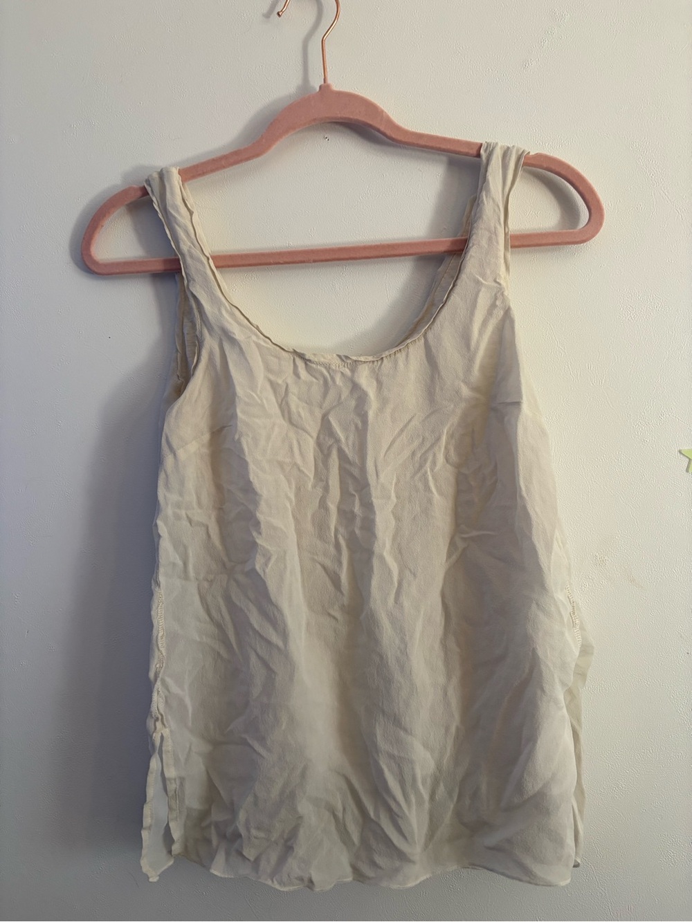 Vince Cream Lightweight Scoop Neck Tank